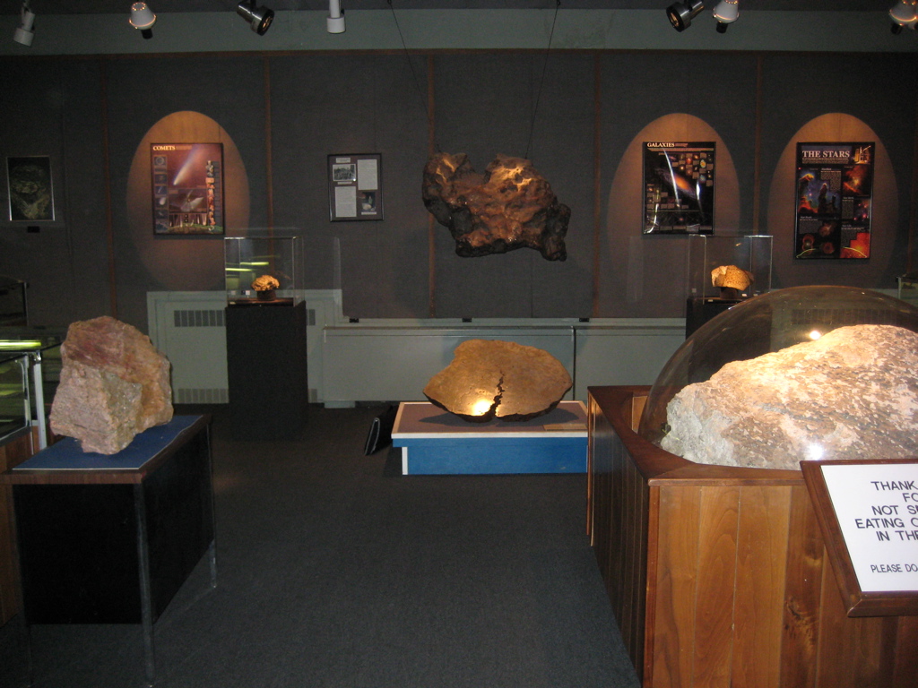 Meteorite museum2